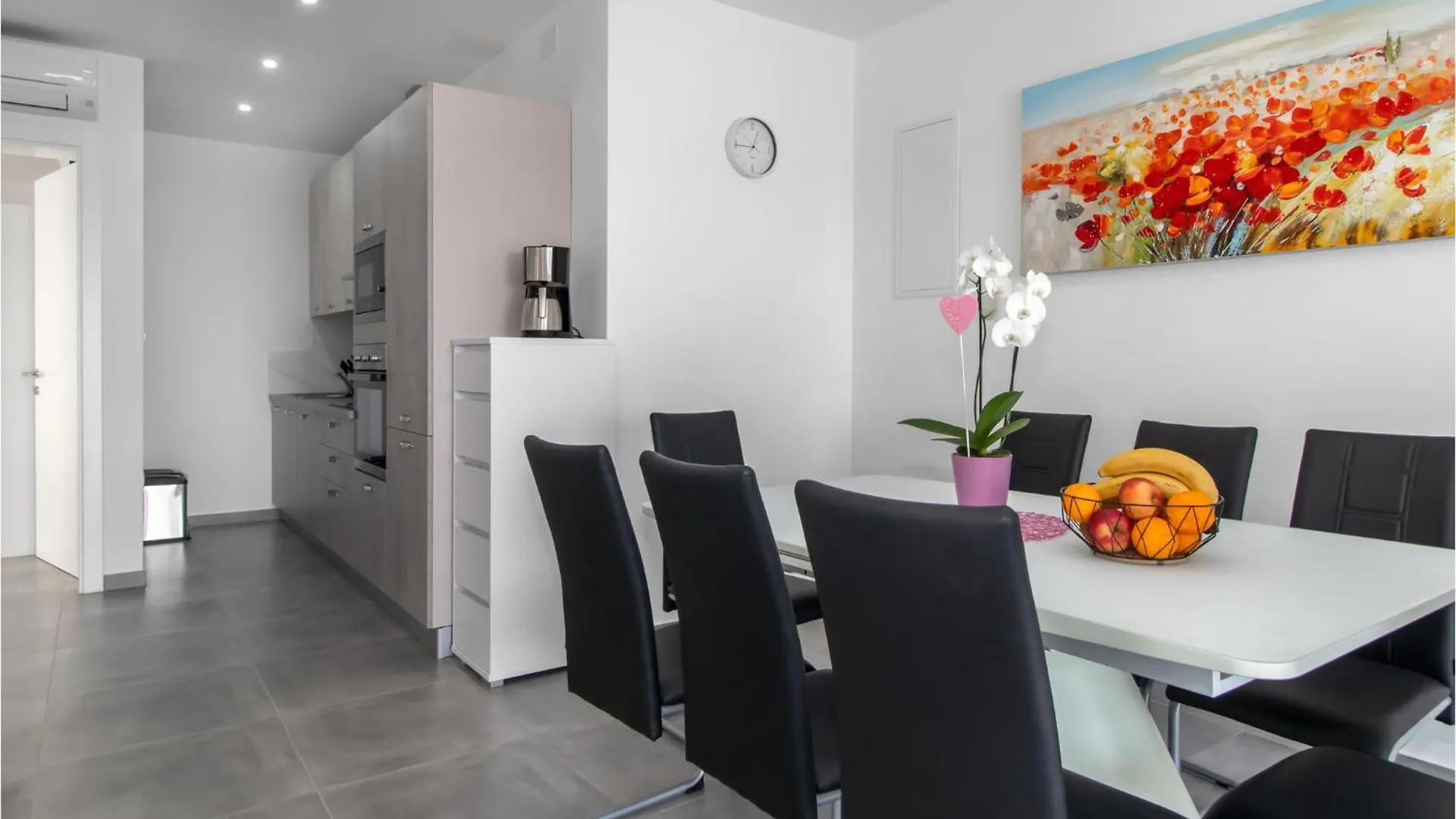 Holiday home Beautiful Home In Dramalj With Jacuzzi Croatia